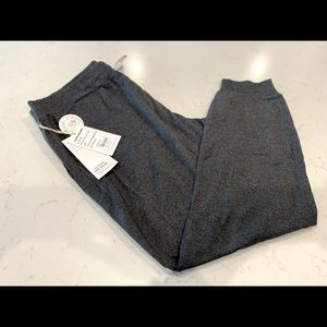 Brand New w/Tags Vuori Joggers